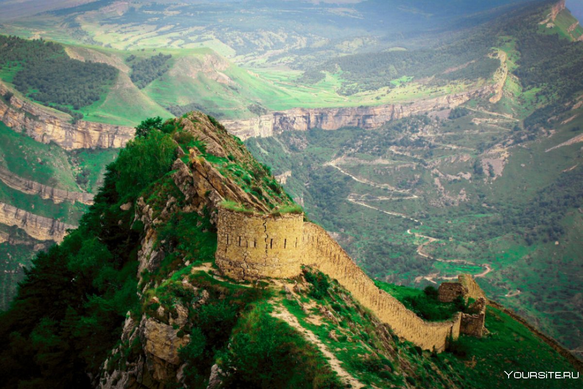 Гуниб Дагестан Царская Поляна