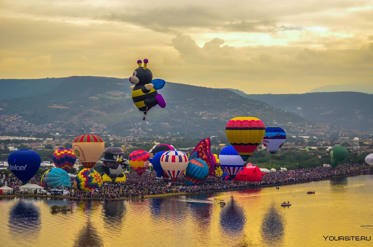 Фестиваль шаров в Мексике