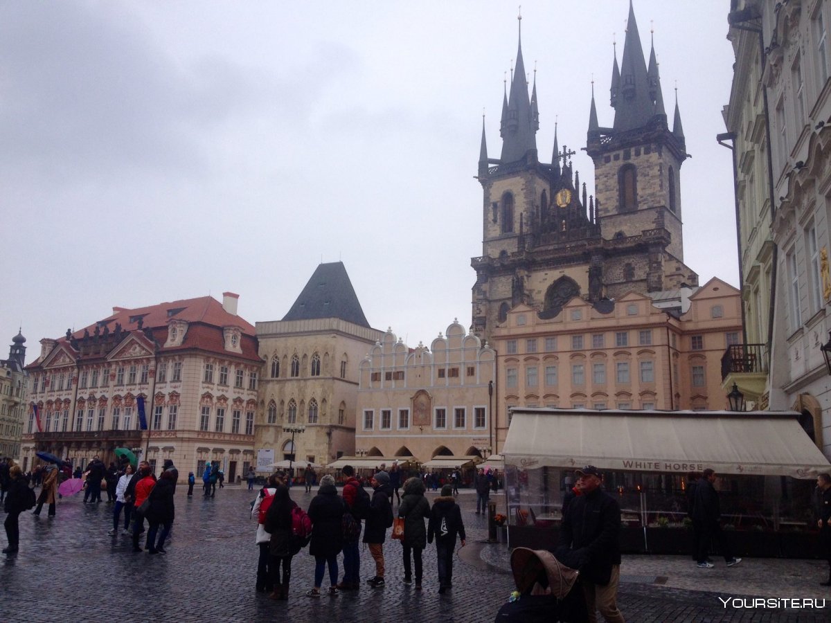 Чехия Прага исторический центр улица