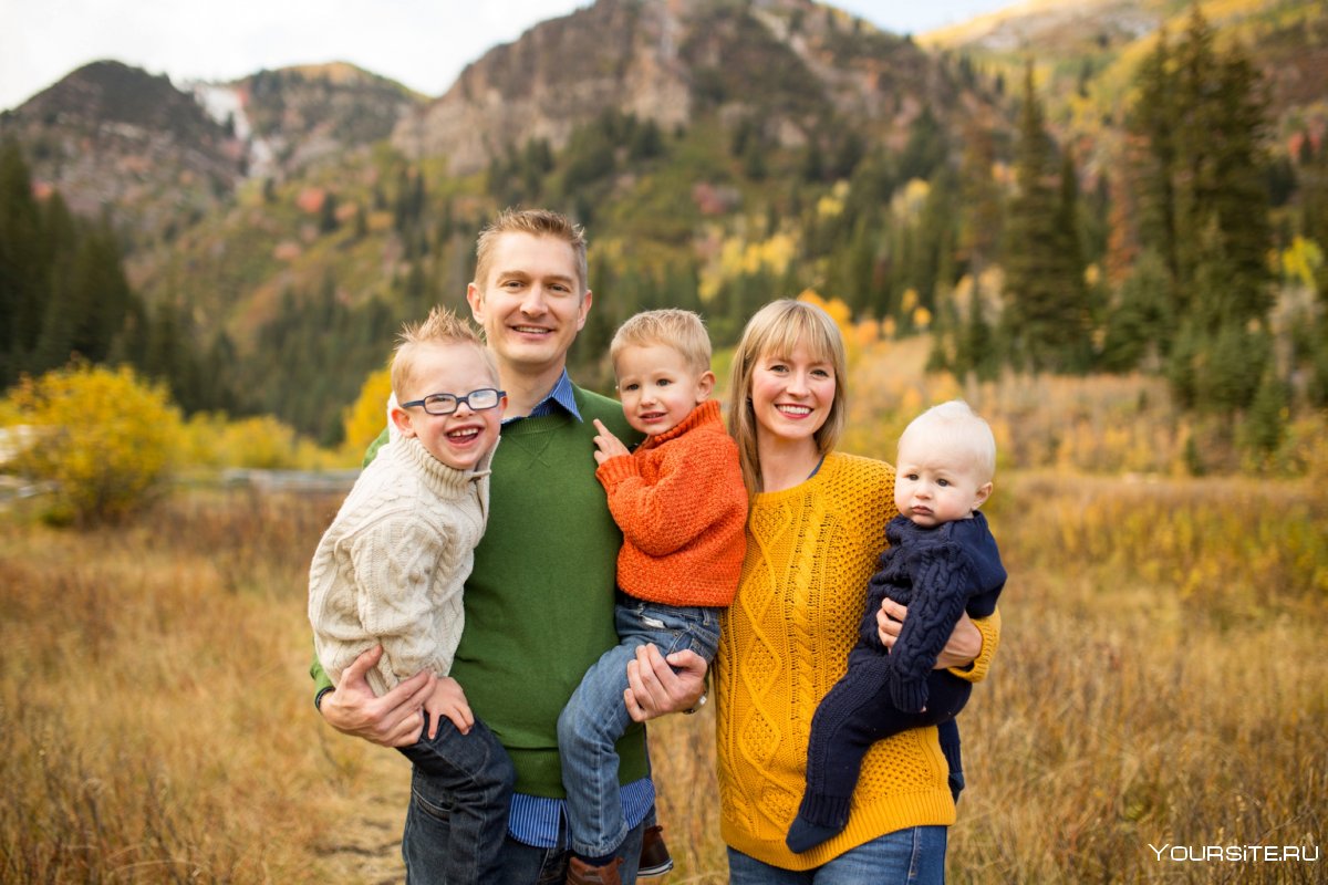 Фотосессия семьи в горах