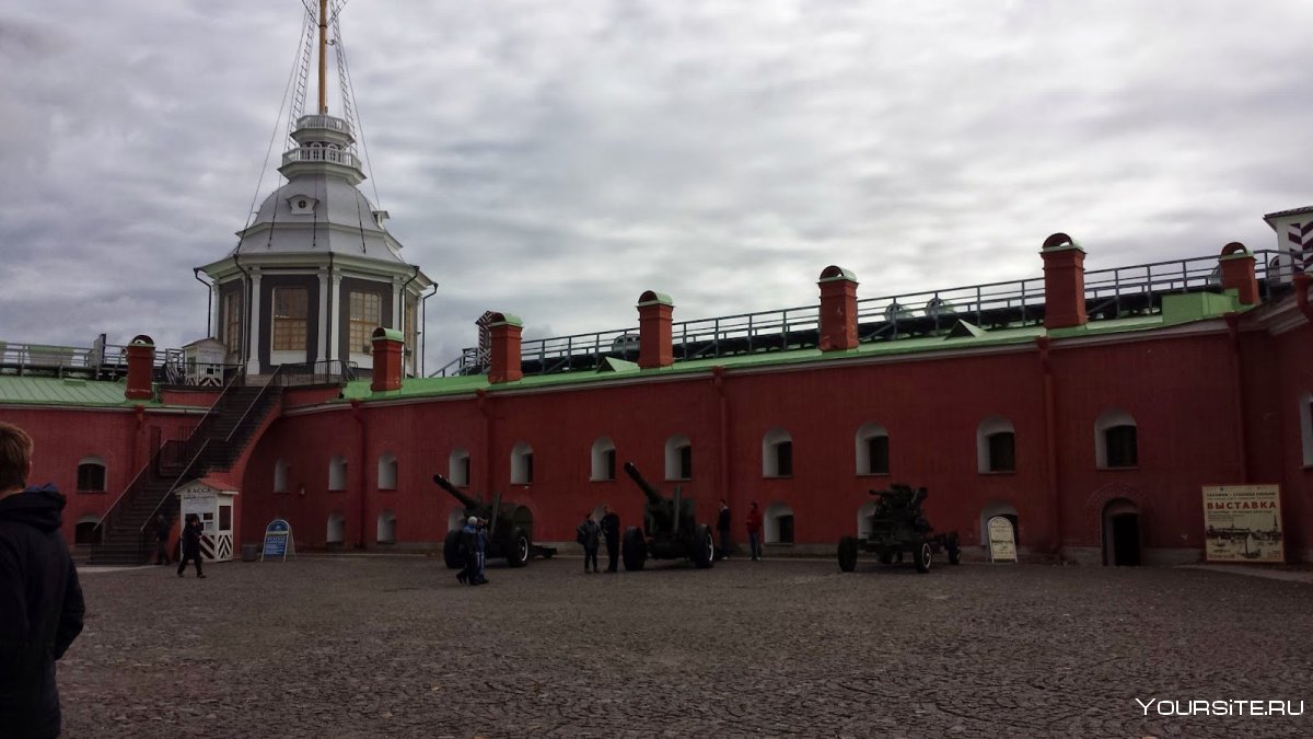 Бастионы Петропавловской крепости
