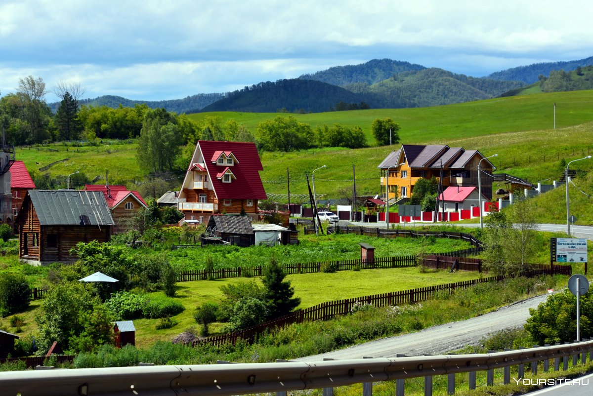 Алтайская деревня горный Алтай