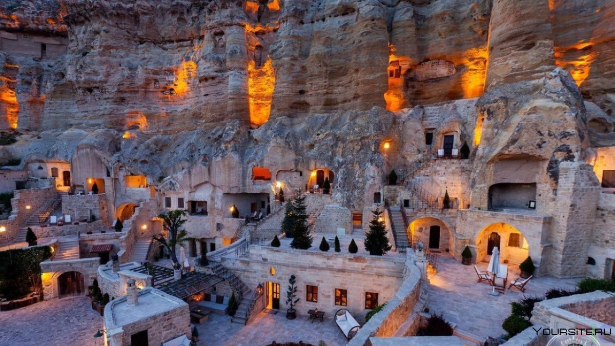 Отель в скале Турция Каппадокия