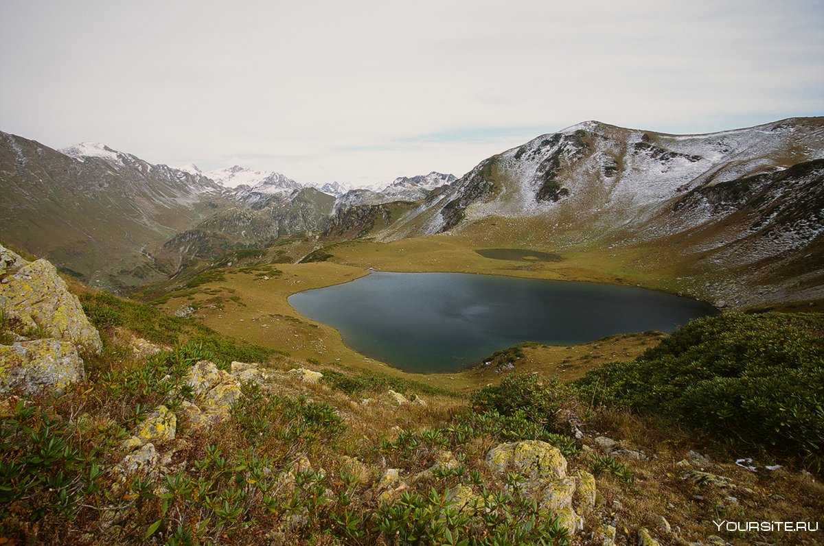 Долина высокогорных озер Алтай