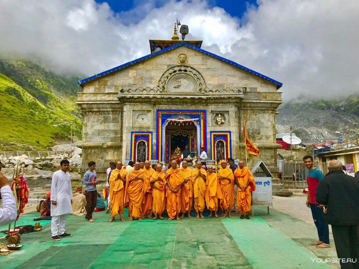 Храм Кедарнатха Индия