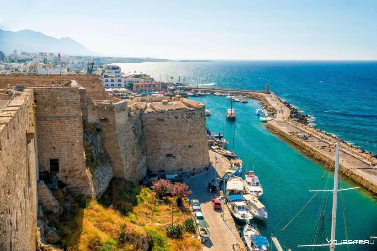 Кипр крепость Кирения
