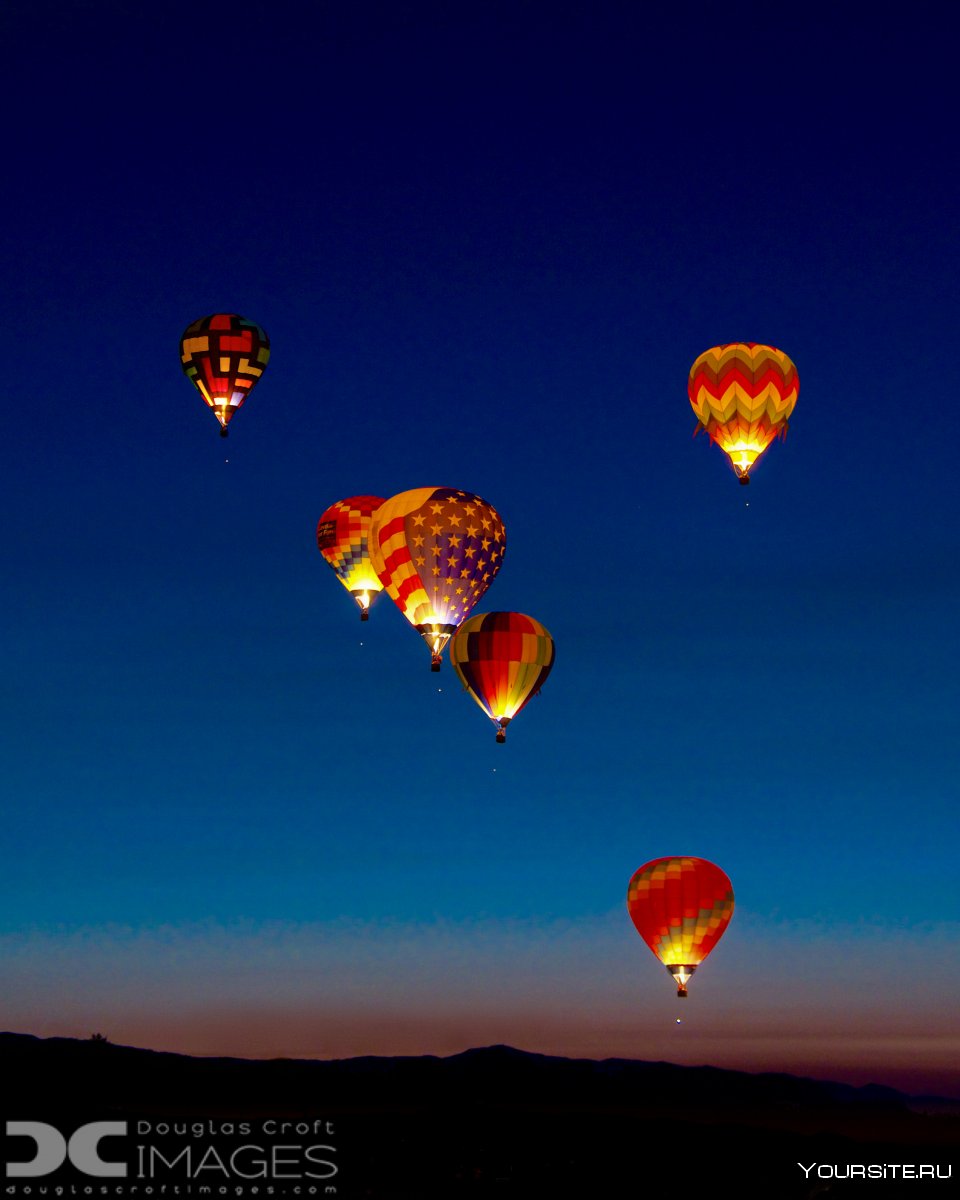 Воздушные шары в небе