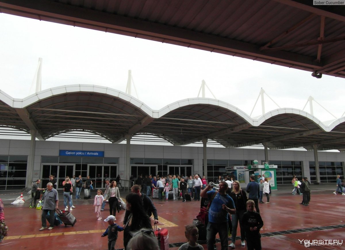 Аэропорт в Анталии 2022