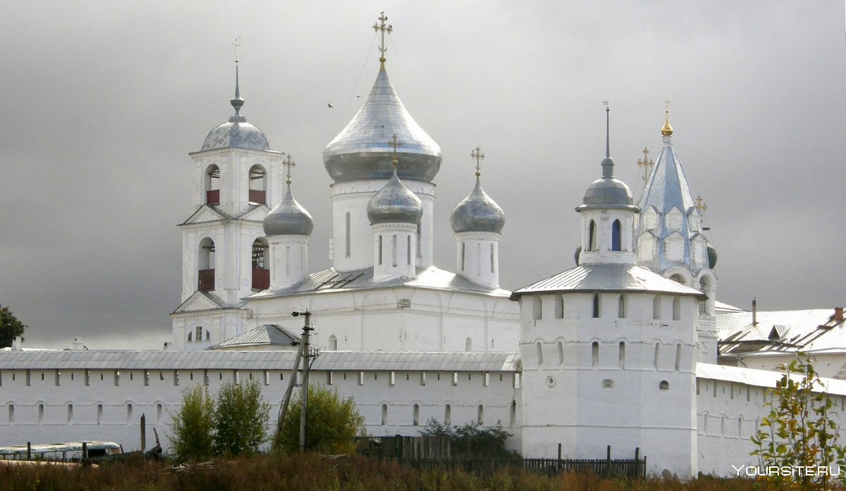 Переславль-Залесский Золотая осень Никитский монастырь