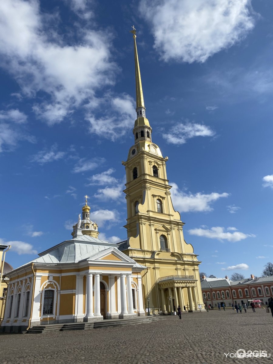 Петропавловская Церковь Петергоф