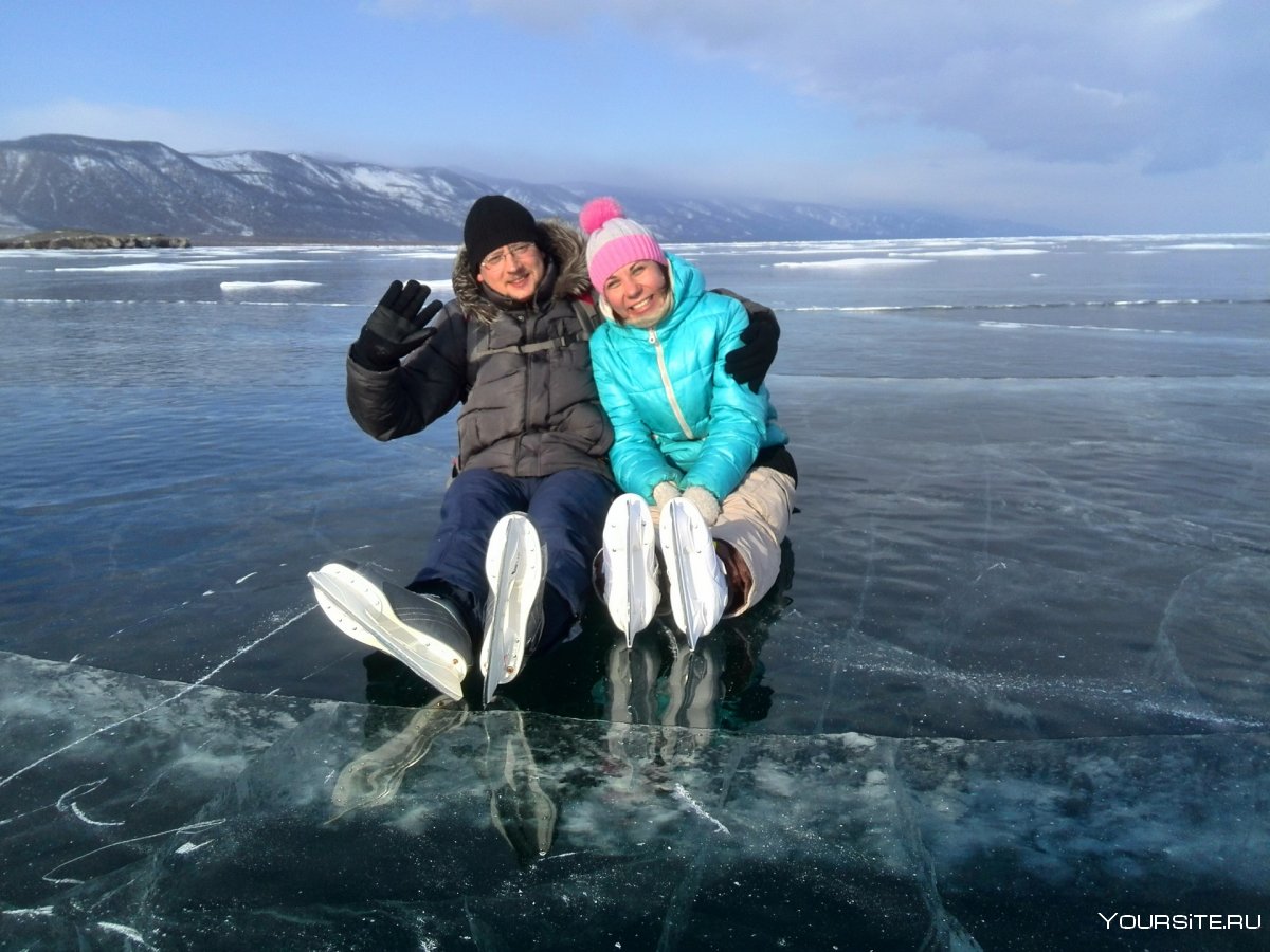 Озеро Байкал туристы