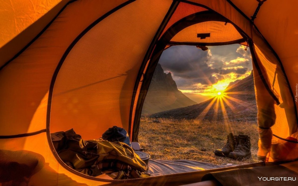 Закат из палатки