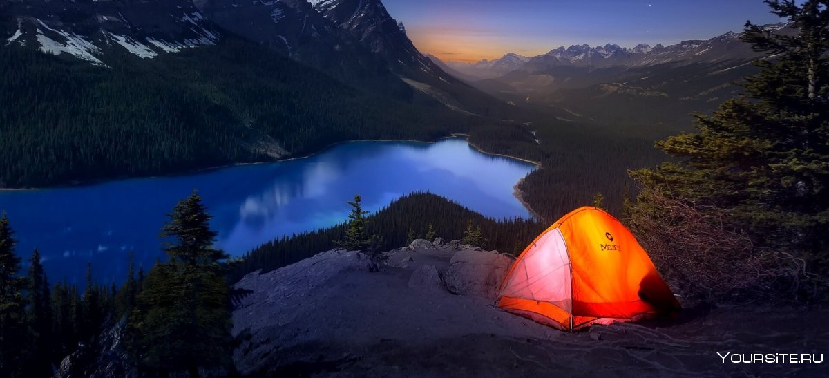 Пейзаж с палаткой