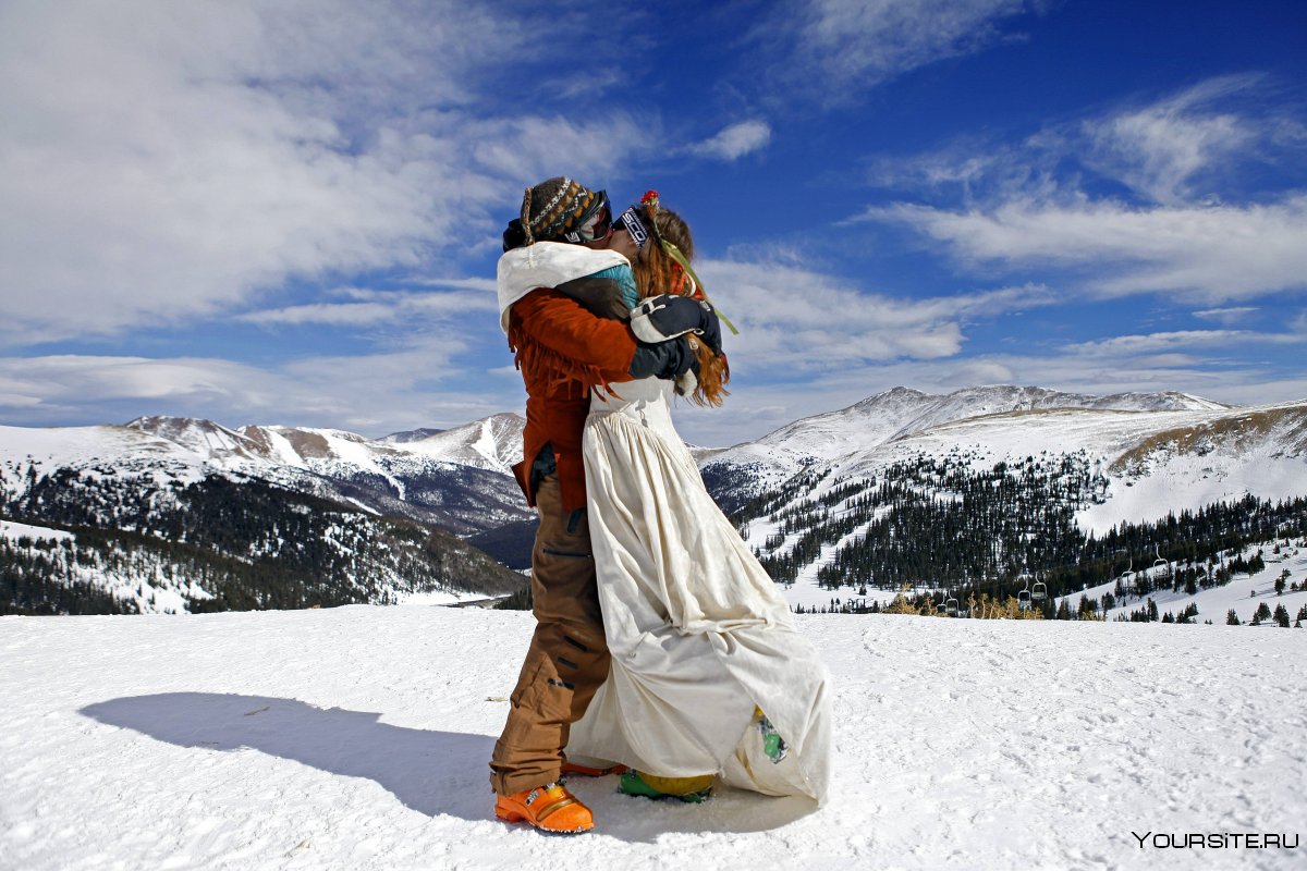 Свадьба в снежных горах