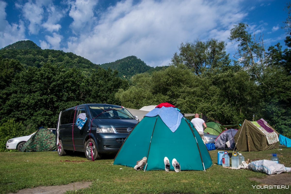 Селигер палатки палаточный лагерь