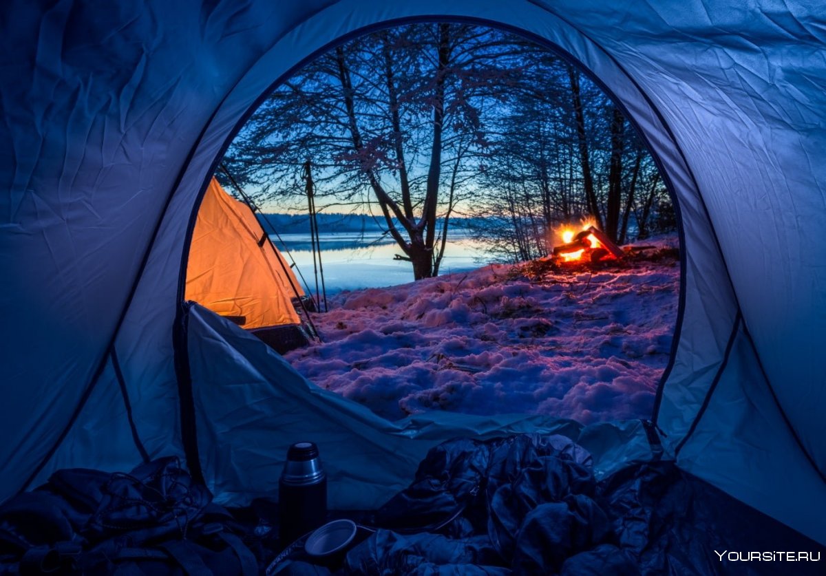 Вид из палатки зимой