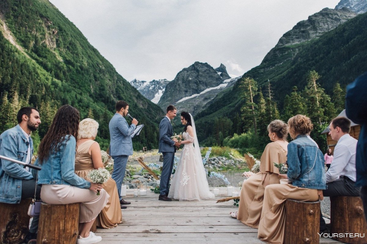 Свадебная церемония в горах Грузии