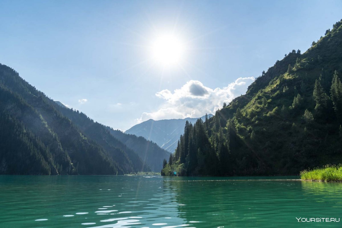 Голубое озеро Кыргызстан