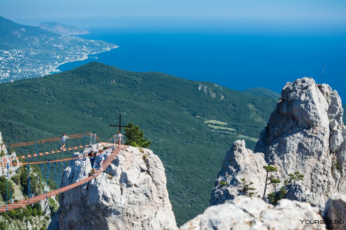 Зубцы ай-Петри мост