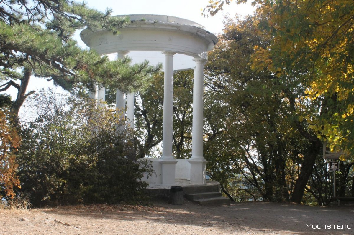 Ротонда на ай Петри
