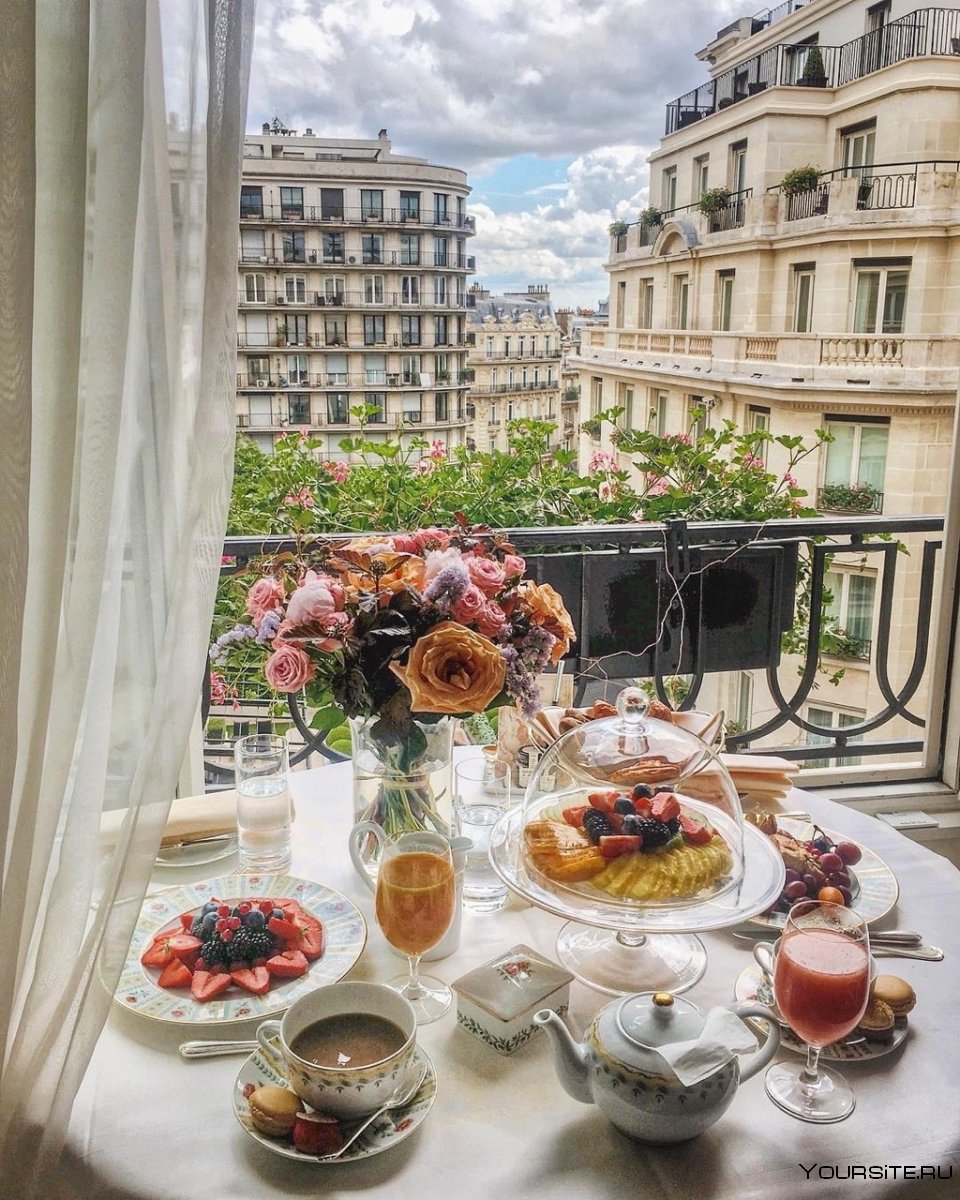 Завтрак Париж девушка