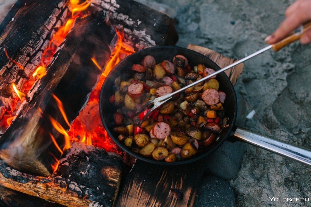 Вкусняшки на костре