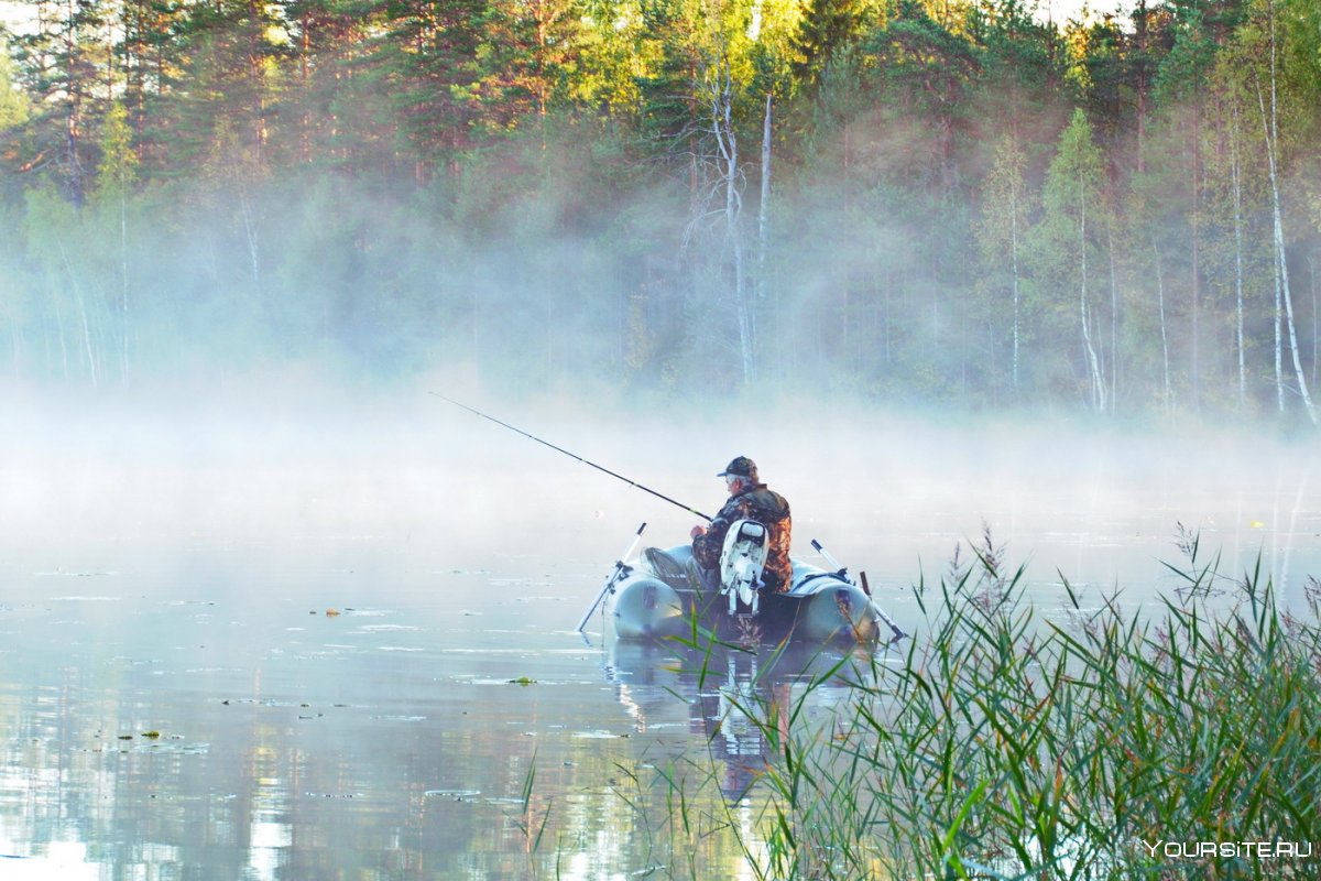 Рыбалка на осеннем озере