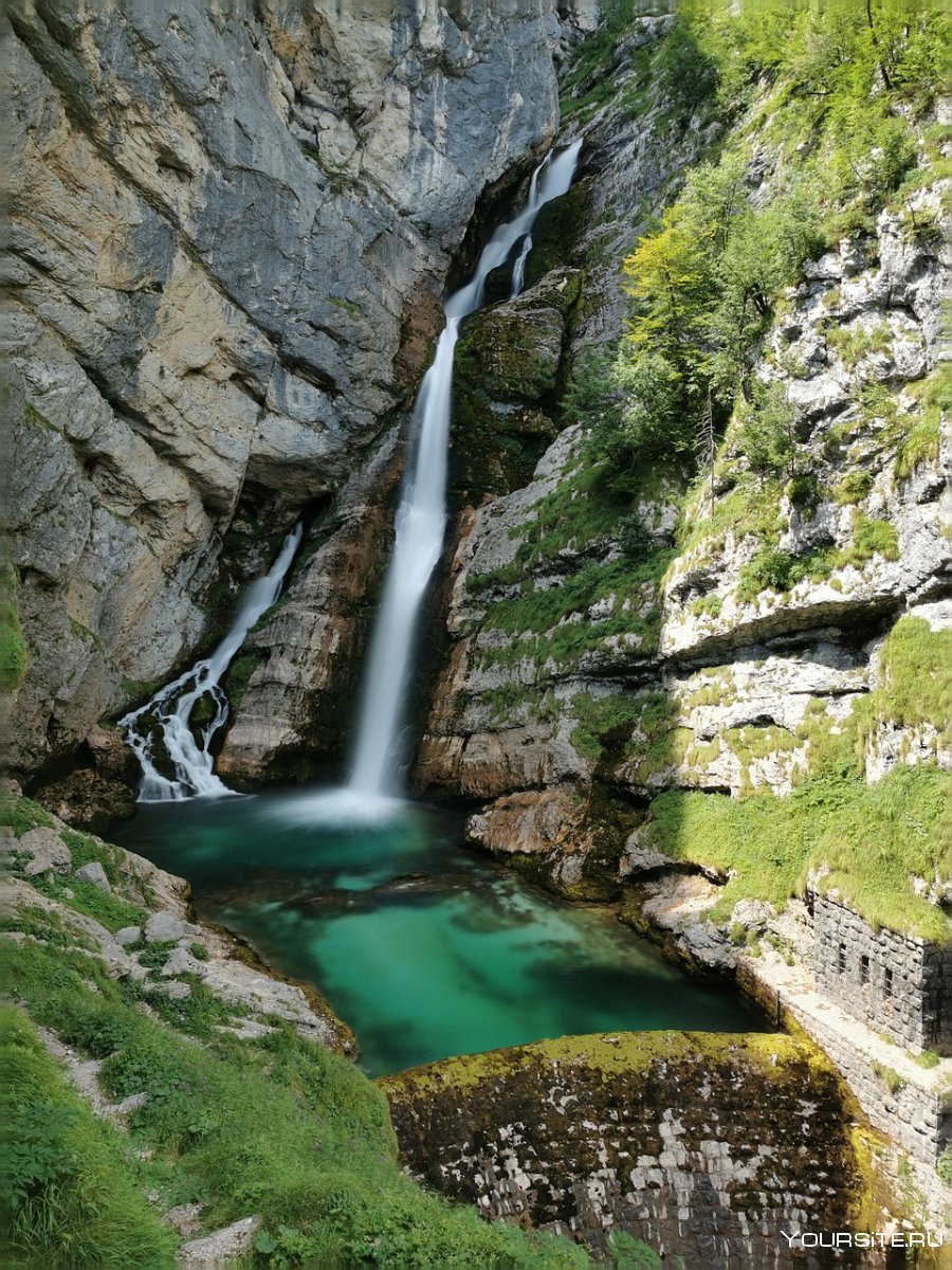 Ашильтинский водопад в Дагестане