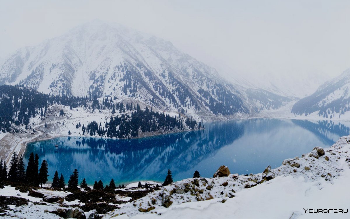 Казахстан Алматы зимой