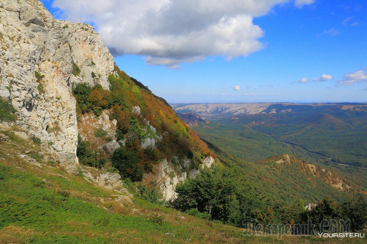 Горный массив Чатыр-Даг Крым