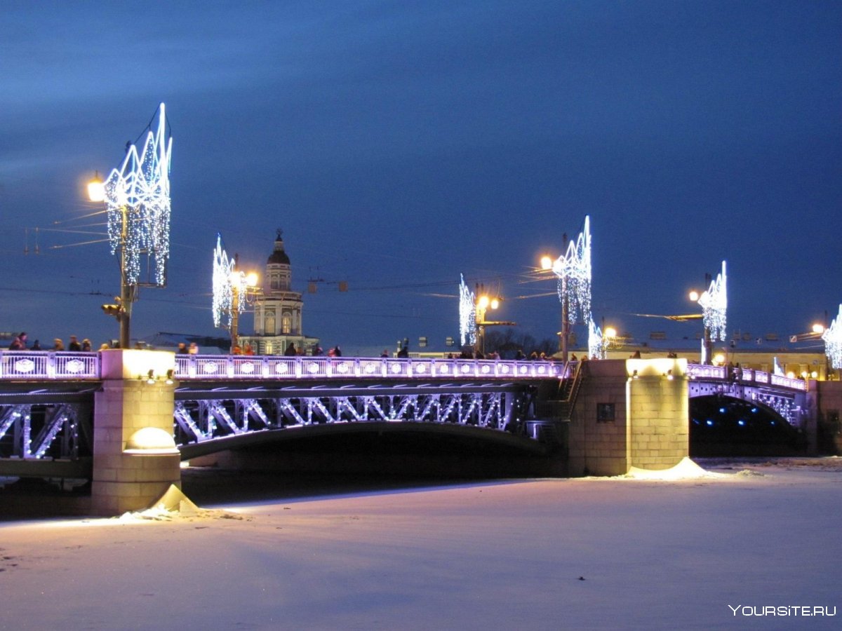 Дворцовый мост Питер зима