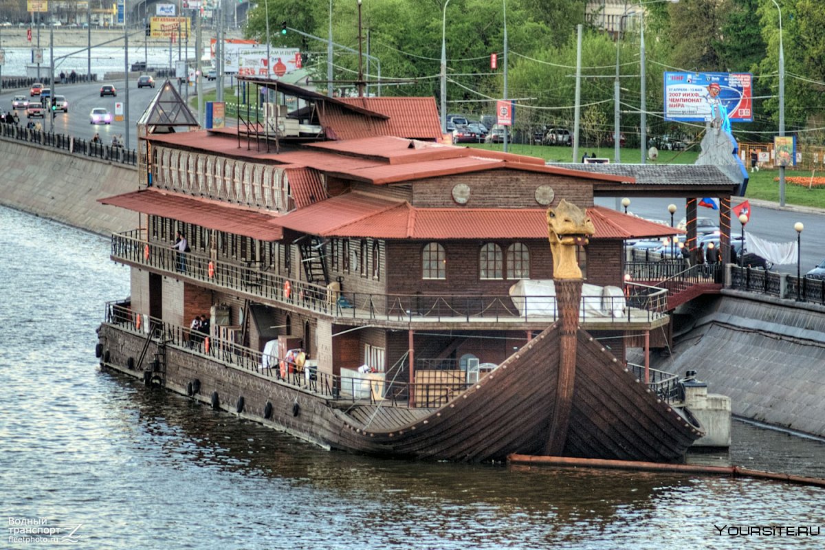 дом корабль в санкт петербурге