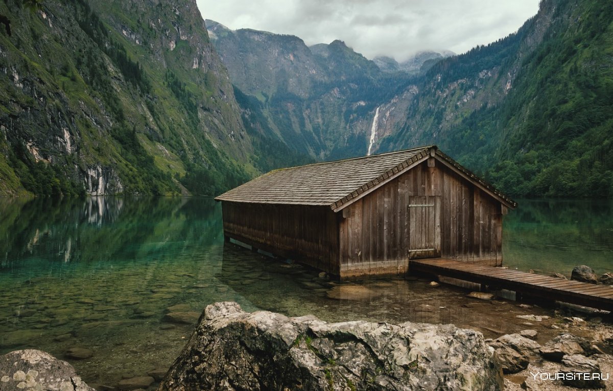 Самый известный отель Aescher в Швейцарии