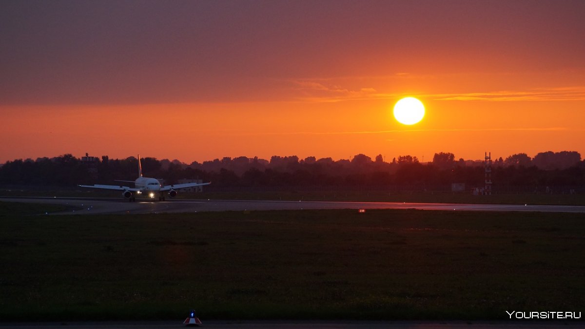Восход солнца аэропорт