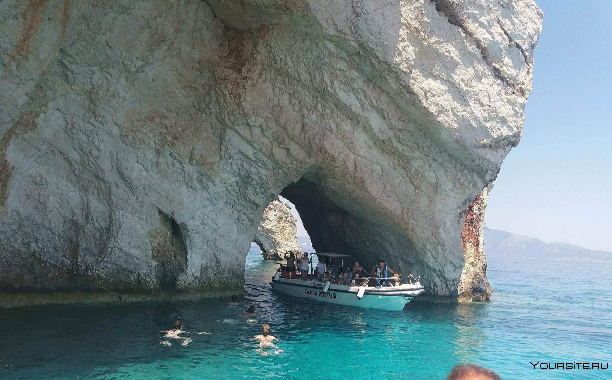 Греция, остров Закинф пещеры Кери