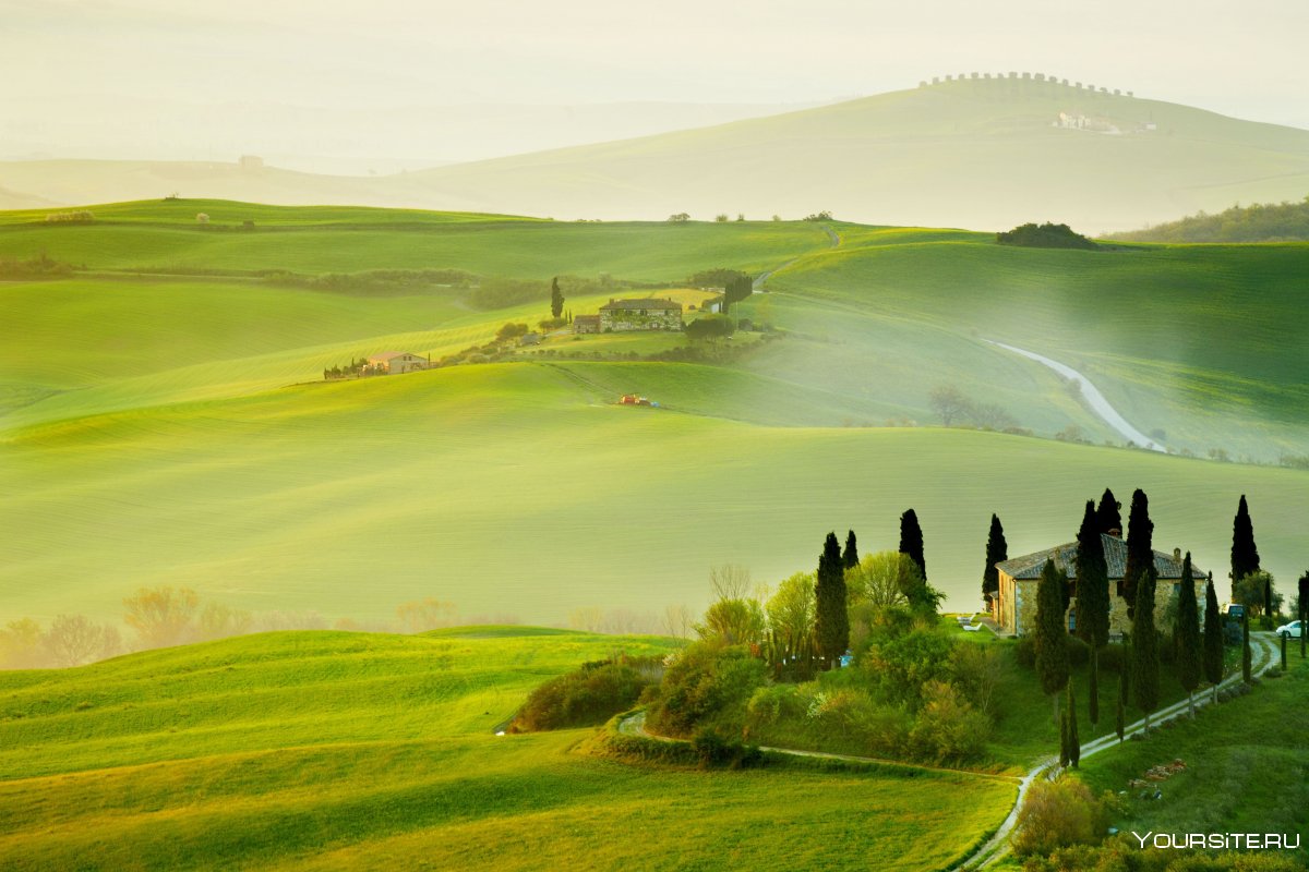 4 холма. Холмы Тосканы Италия. Италия Тоскана ландшафт. Италия, зеленые поля Тосканы. Тоскана Италия горы.