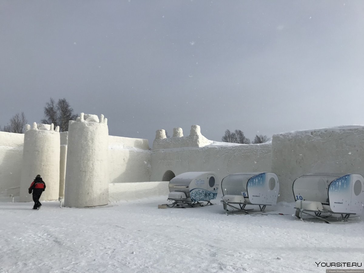 Снежный замок в Кеми отель