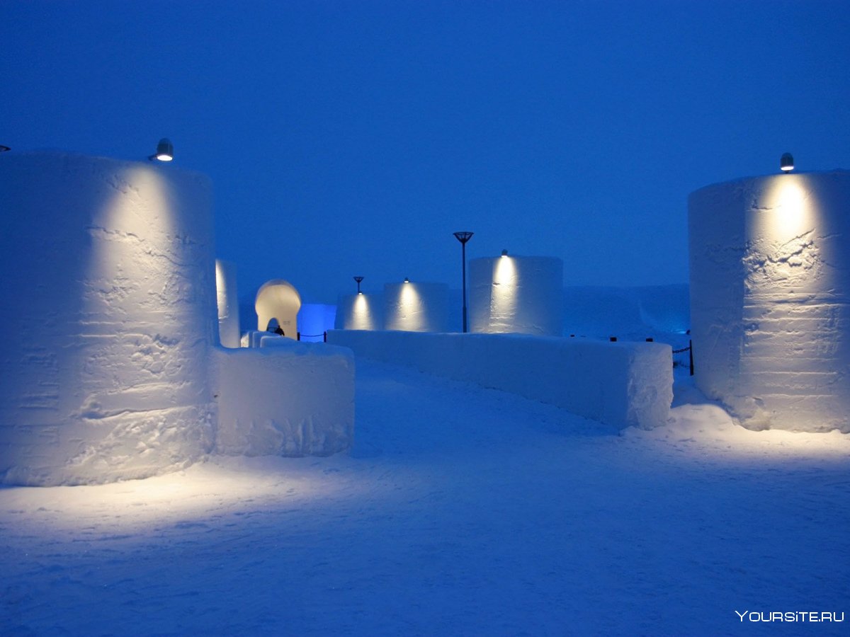 Снежный замок Кеми в Финляндии