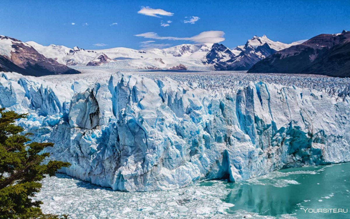 Ледник "Margerie Glacier"