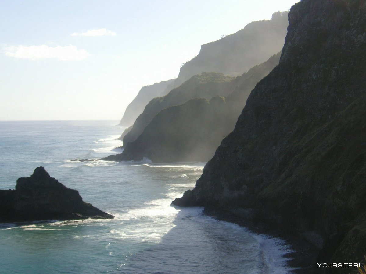 Мадейра скалы