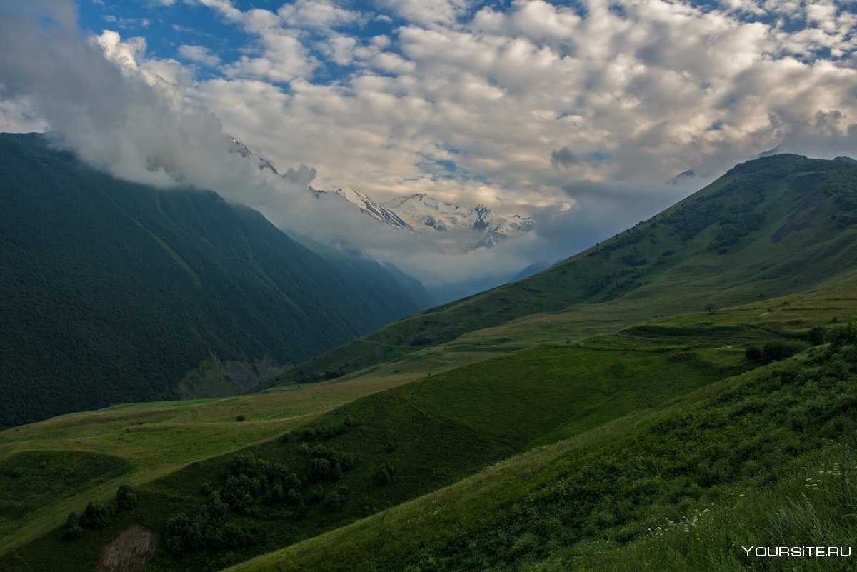 Хребет Араухох-Куарджин в Северной Осетии фото