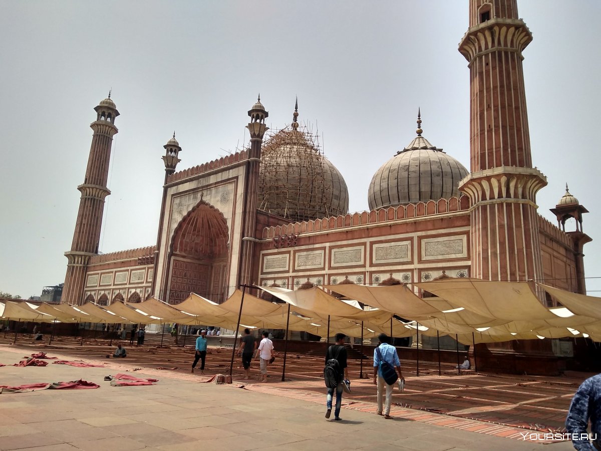 Мечеть Шах и Хамада Индия
