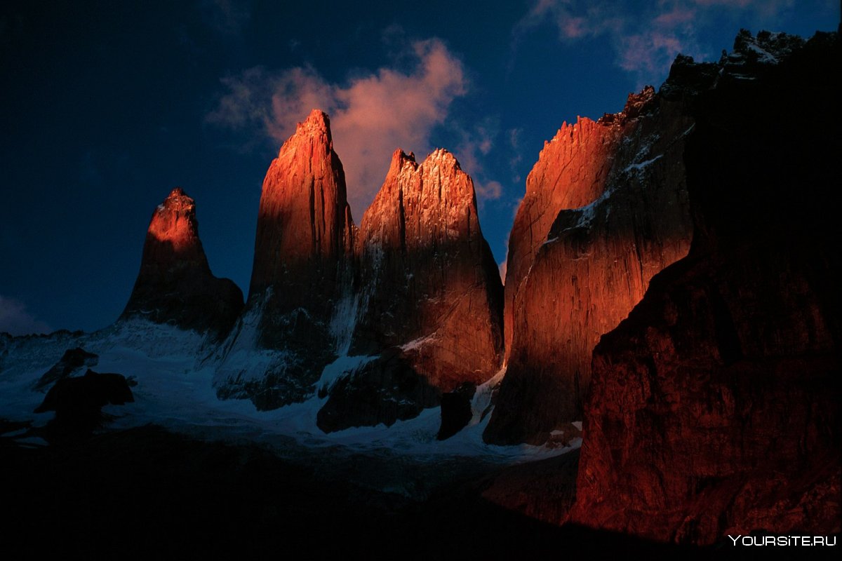Национальный парк Торрес-дель-Пайне башни (las Torres)