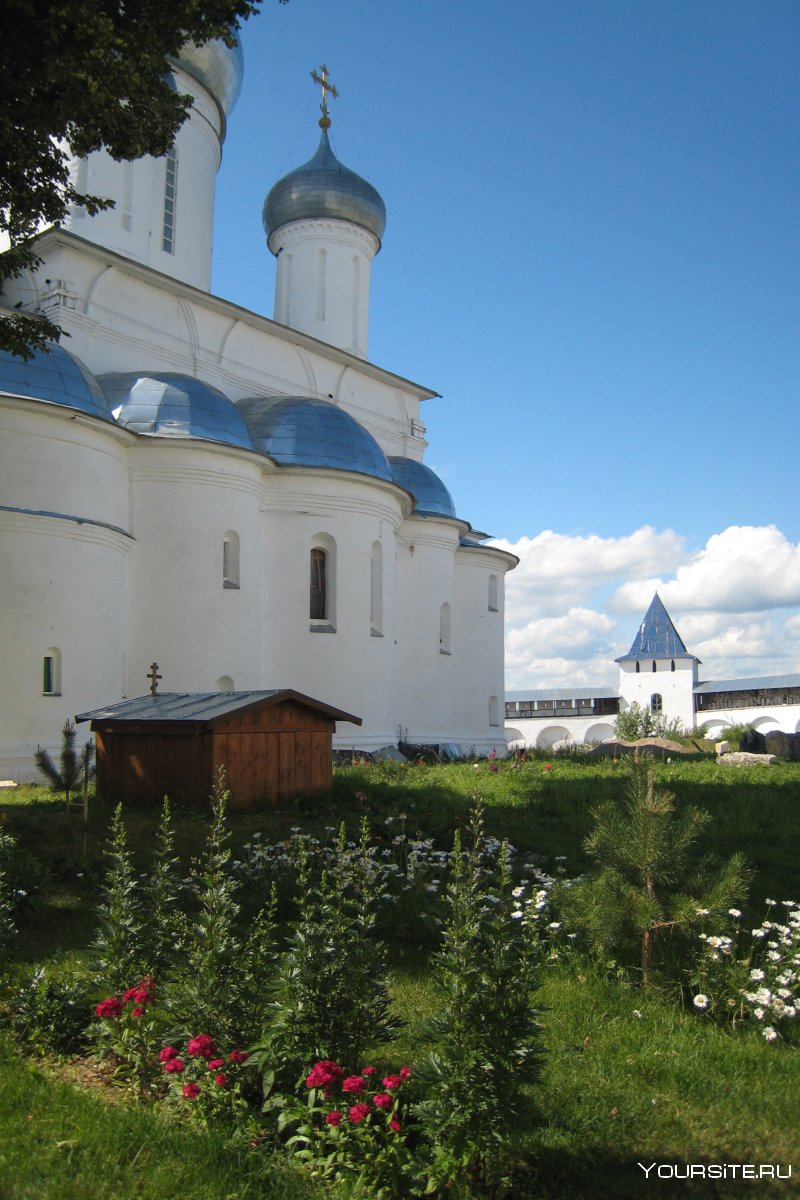 Ярославская область Никитский монастырь