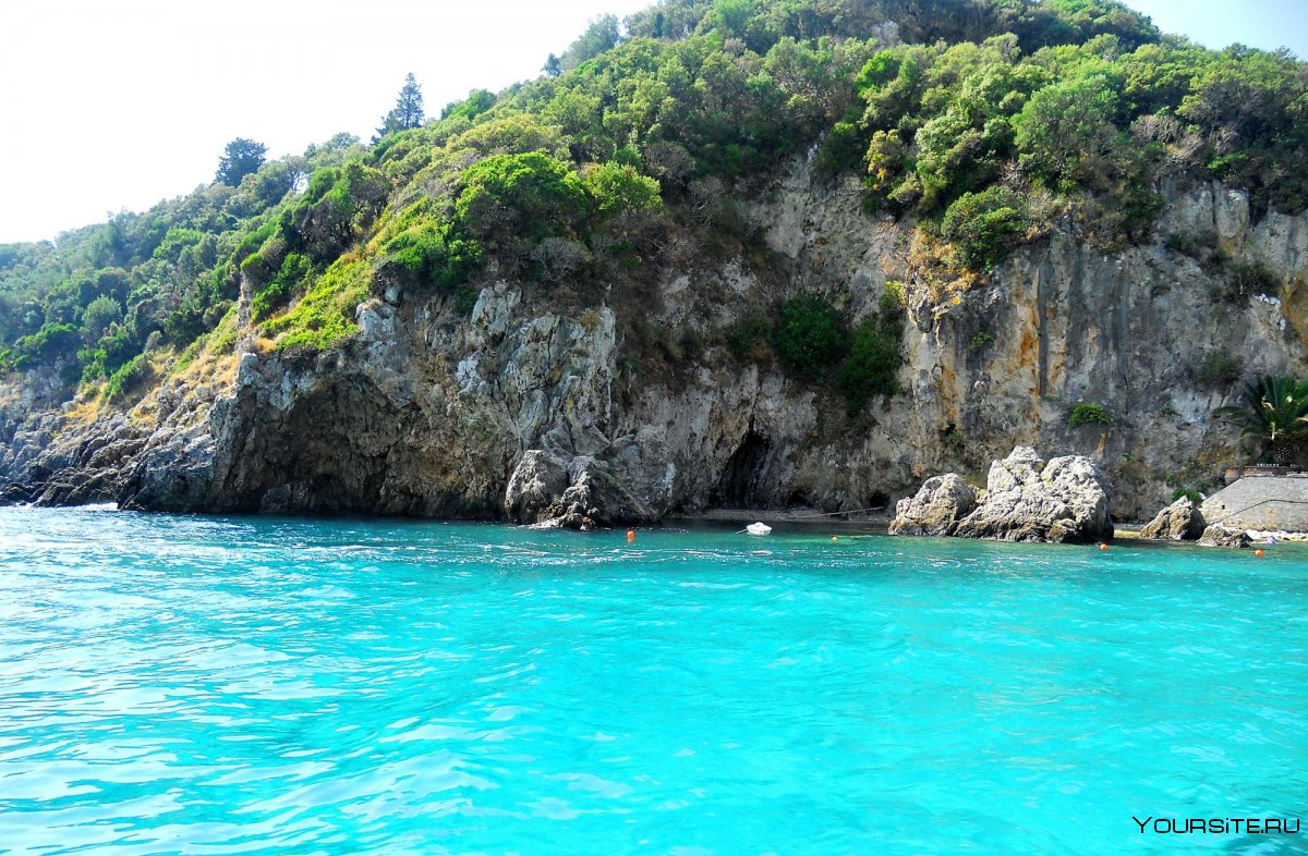 Голубая Лагуна, остров Керкира Греция.
