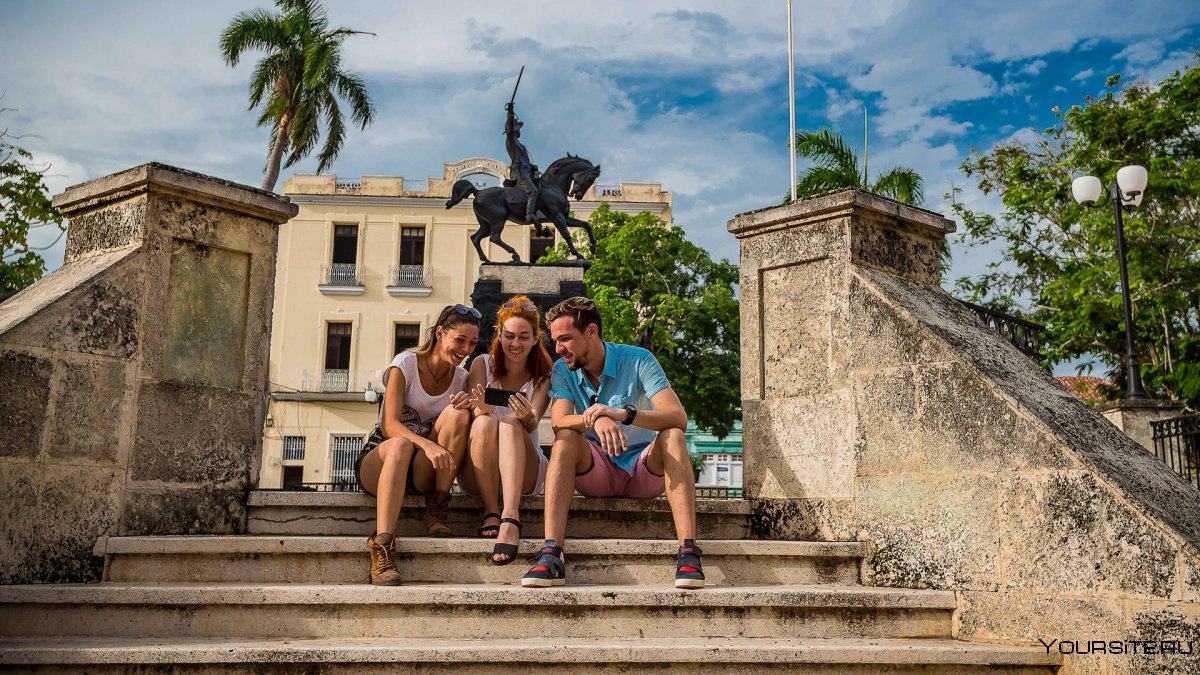 Туристы на Кубе
