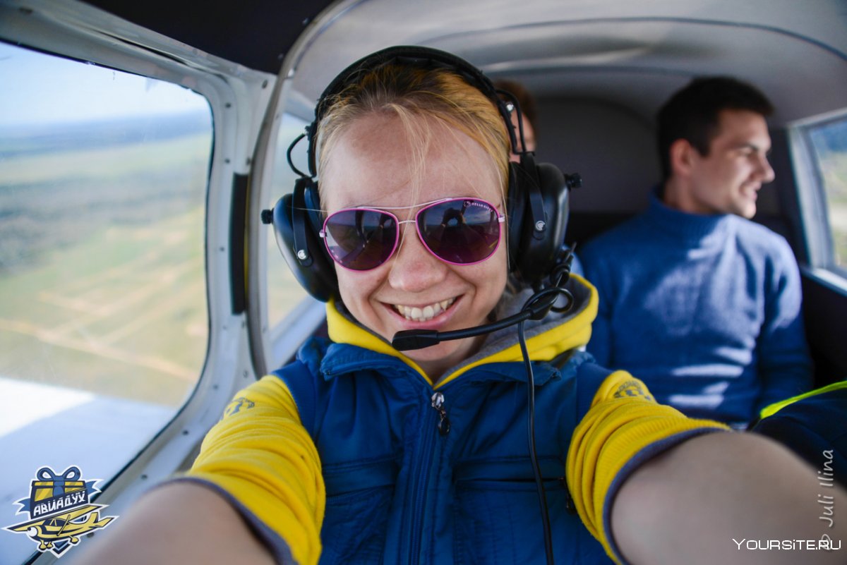 Полет на самолете в подарок