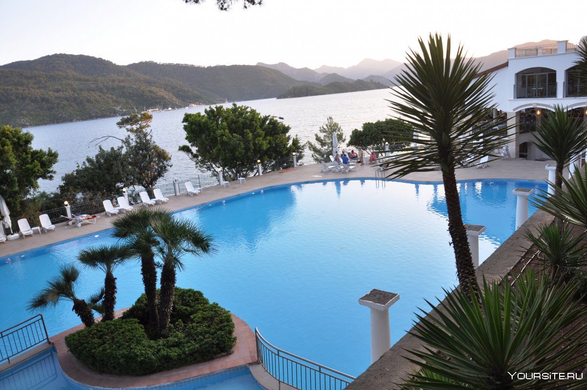 Cettia Beach Resort