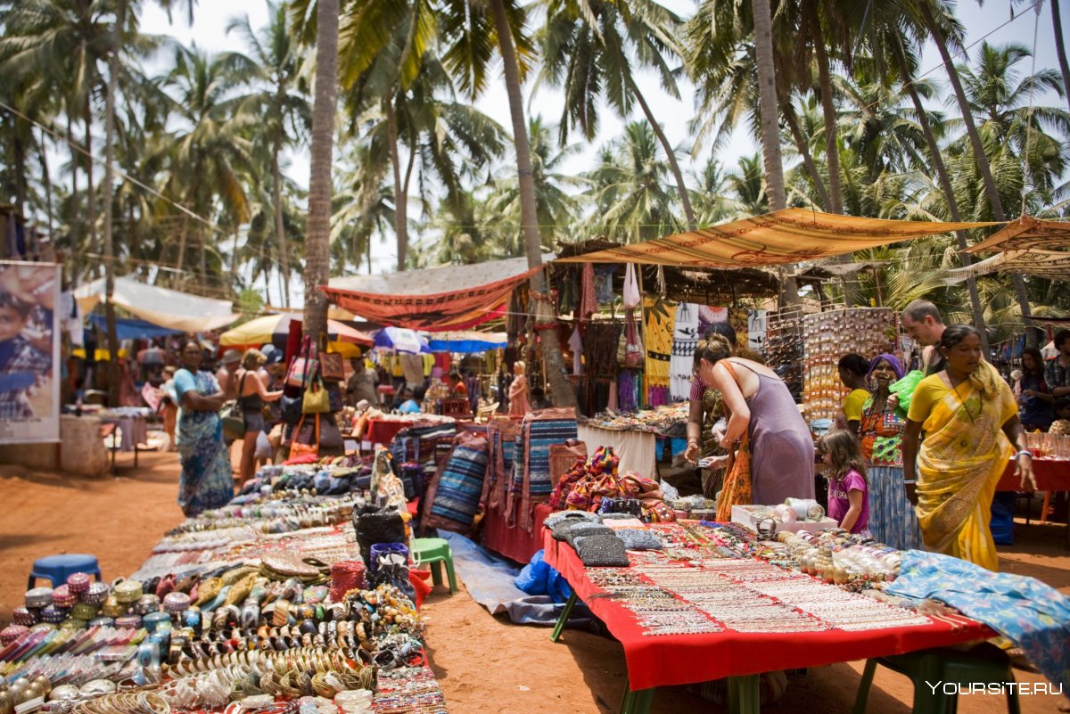 Рынки в Гоа в Анджуне