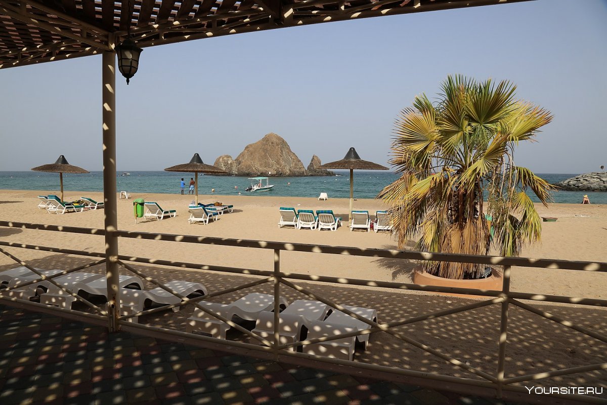 Отель le Meridien al Aqah Beach Resort 5